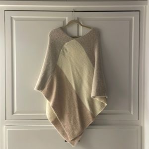 Women’s Anthropologie Shawl